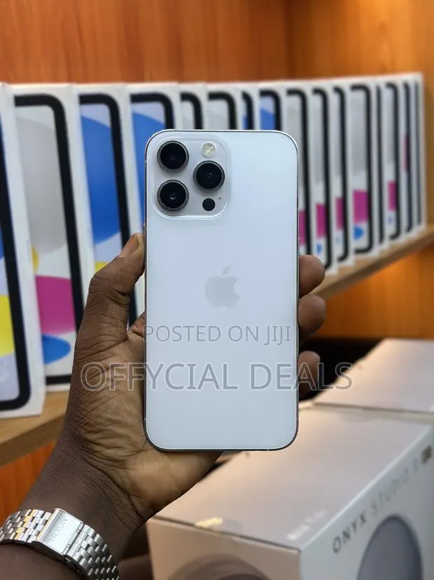 Apple iPhone 14 Pro Max 128 GB Blue · Photo 1