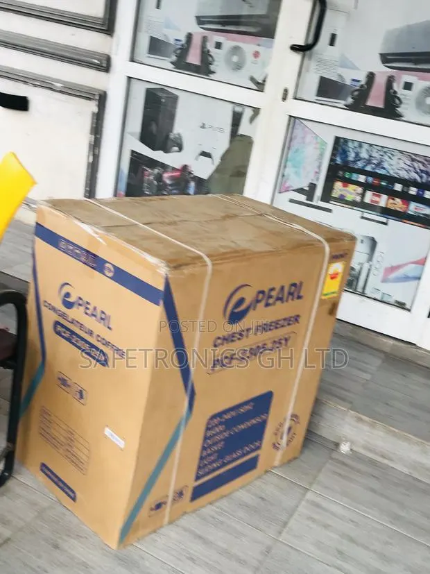 Shop Design 200 Liters Grey Singledoor Pearl PCF-240 · Photo 1