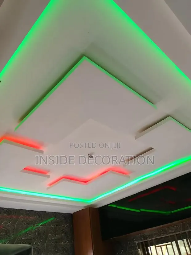 P.o.p Ceiling · Photo 1
