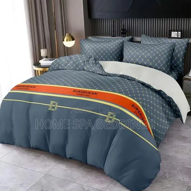 Two Bedsheets With Four Pillowcases · Photo 1
