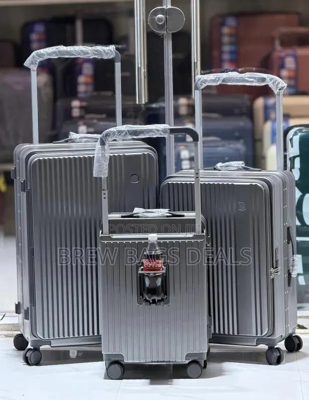 Premium Quality My Travel 3set Widehandle Suitcase With Bottle Holder. · Photo 1