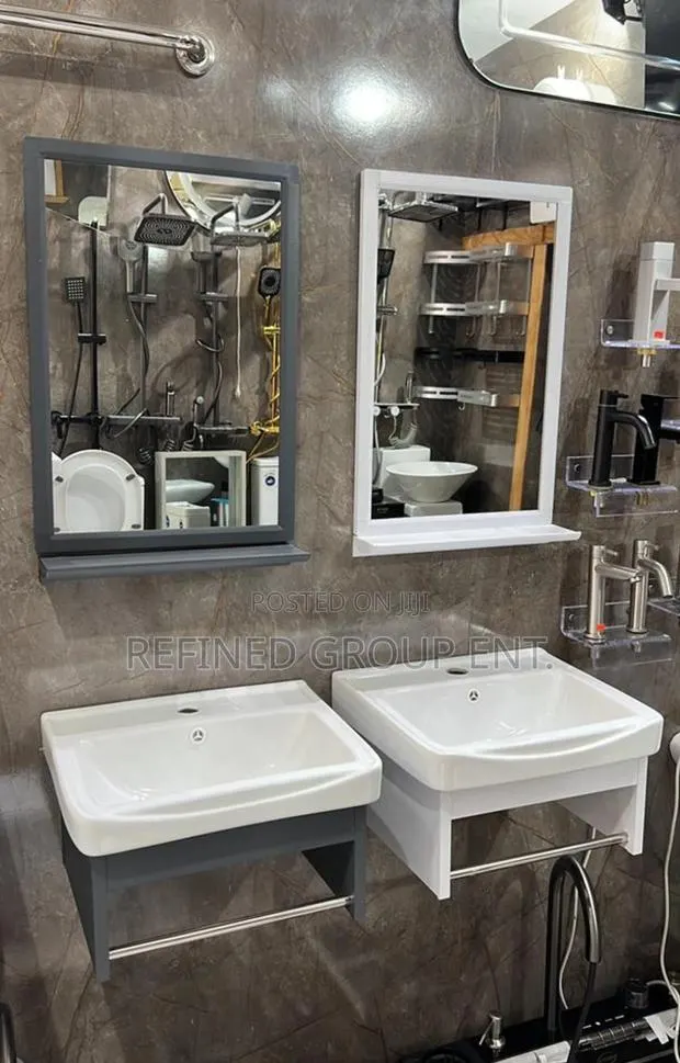 Mini Washroom Basin/Cabinet · Photo 1