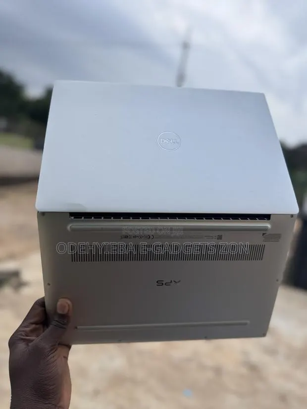 Laptop Dell XPS 13 9380 16GB Intel Core i7 SSD 512GB · Photo 1
