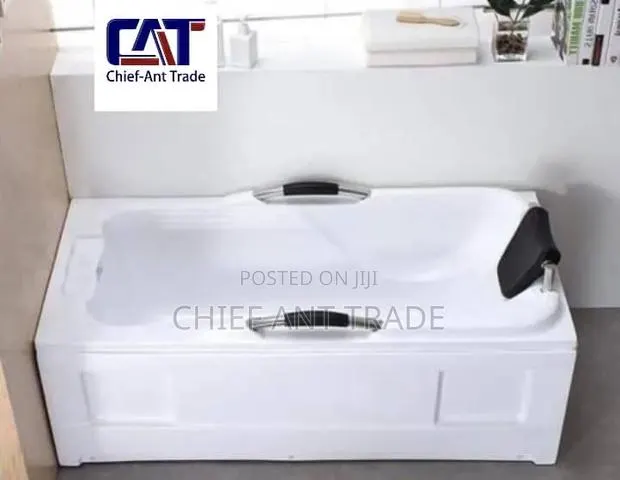 Bath Tub. Classy Bath. 1045b / B815. 170cm · Photo 1