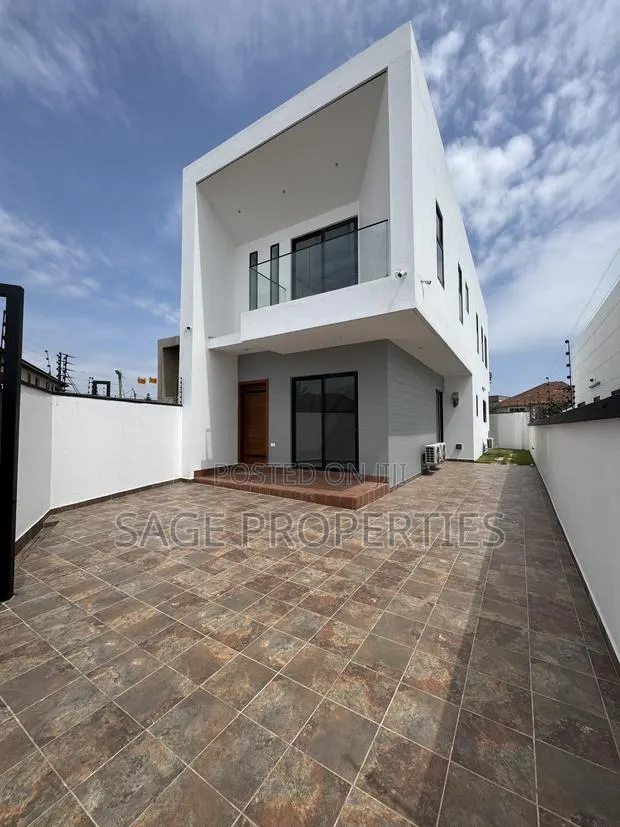 2bdrm Duplex in Manet Junction for sale · Photo 1