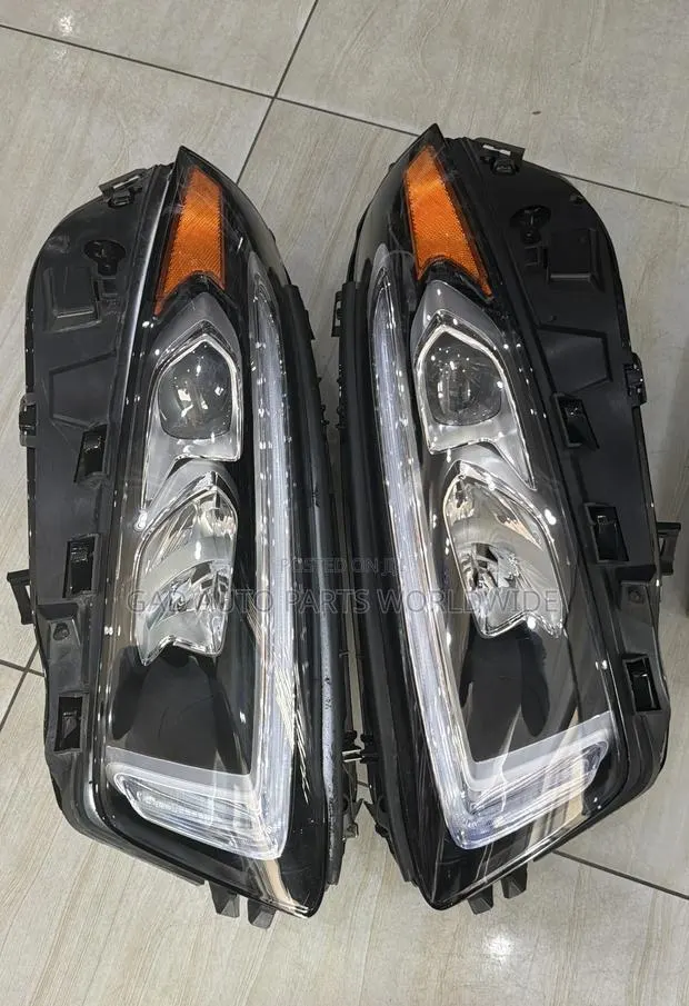 Mercedes Benz a-Class W177 A180 A190 A200 A220 2019-2022 · Photo 1