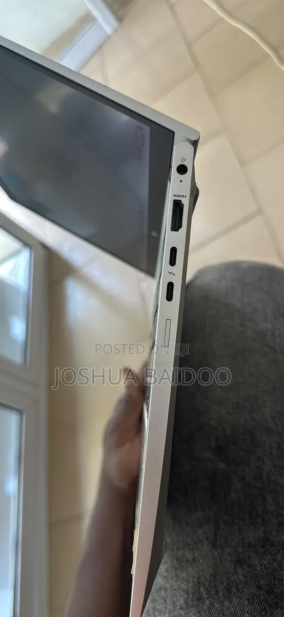 Laptop HP EliteBook 830 G8 8GB Intel Core i5 SSD 256GB · Photo 1