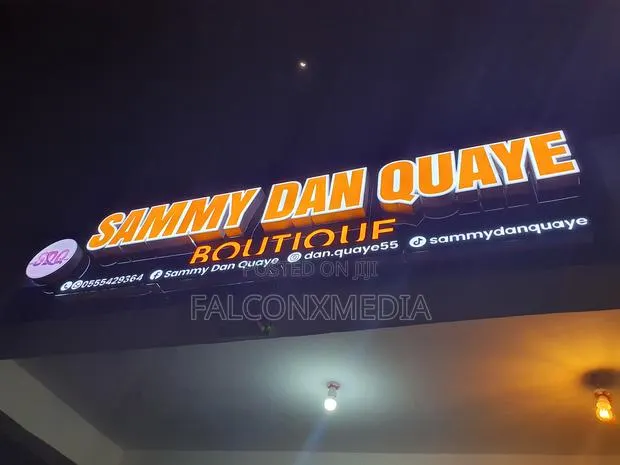 2D 3D Signage | Pylons · Photo 1