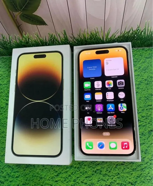 Apple iPhone 14 Pro Max 256 GB Gold · Photo 1