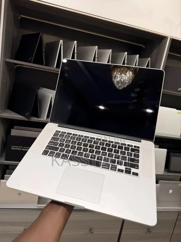 Laptop Apple MacBook Pro 2013 16GB Intel Core i7 SSD 500GB · Photo 1