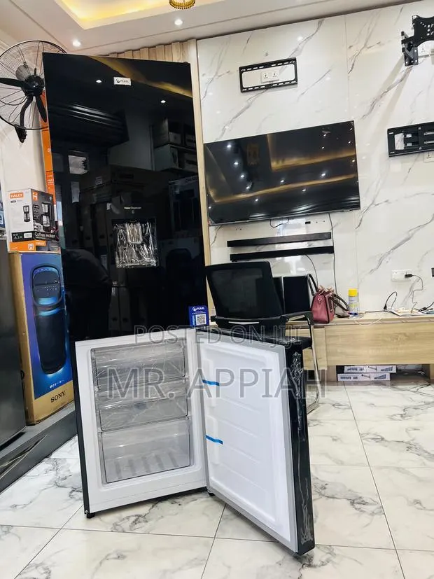 Extremely Cooling Pearl Pf-370-13m Double Door Refrigerator(Mirror). · Photo 1