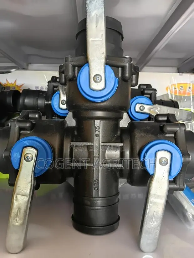 Irrigation Main Pipe Valve - Three- Way Four Ports Switch · Photo 1