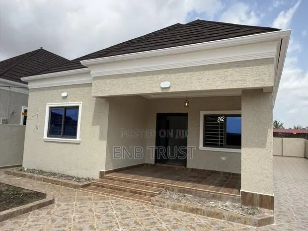 3bdrm House in Ablekuma, Manhean for sale · Photo 1