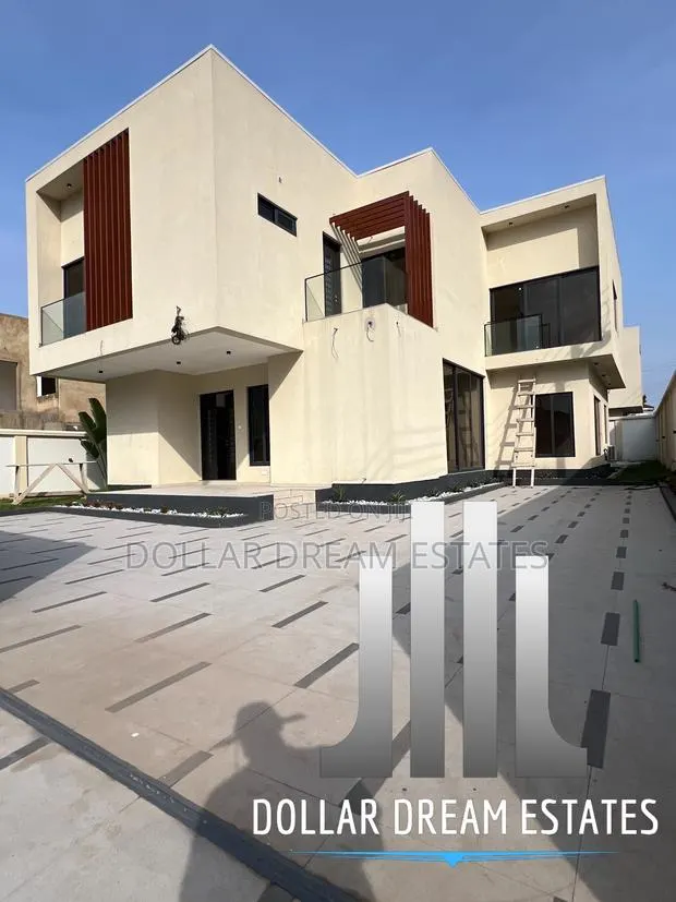 4bdrm House in Adjiriganor for sale · Photo 1