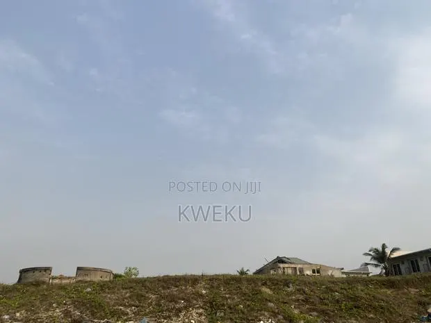 Beach Front for Sale. · Photo 1