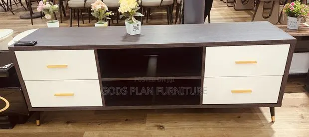 Wooden Tv Stand (325) · Photo 1