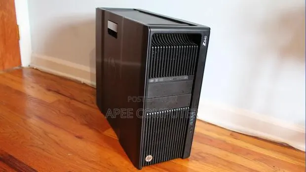 Server HP ProLiant ML 64GB Intel Xeon HDD+SSD 4T · Photo 1