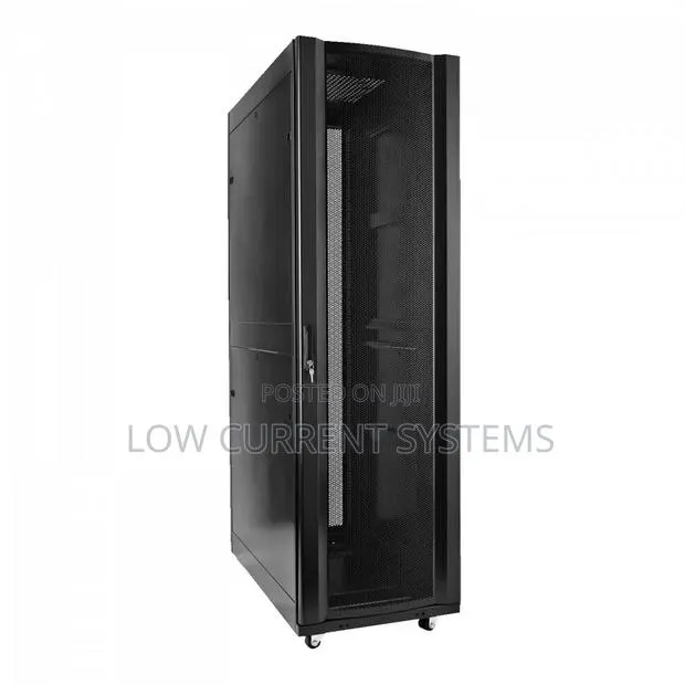 42U Prof. Floor Standing Server Rack Data Cabinet 600 X 1000 · Photo 1