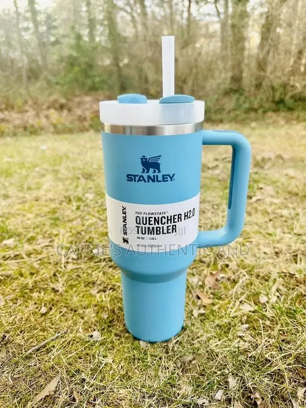 Stanley Cup Tumbler Hot or Cold · Photo 1