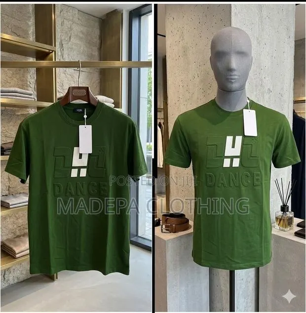 Design Round Neck Tops for Unisex · Photo 1