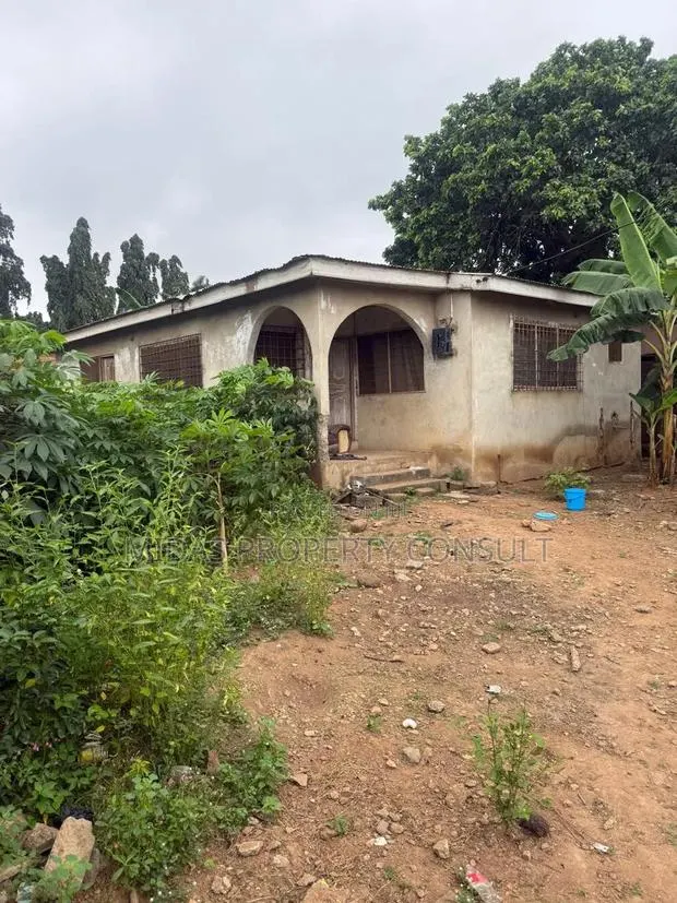 3bdrm House in Taifa Post Office for sale · Photo 1