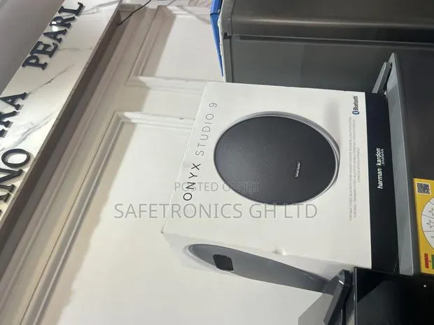Classic New Studio 9 Harman Kardon Speaker · Photo 1