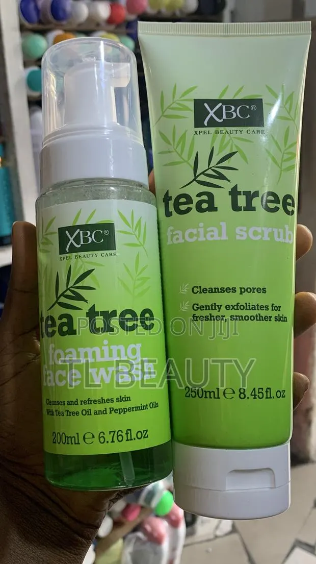 Tea Tree Facial Wash/Scrub · Photo 1