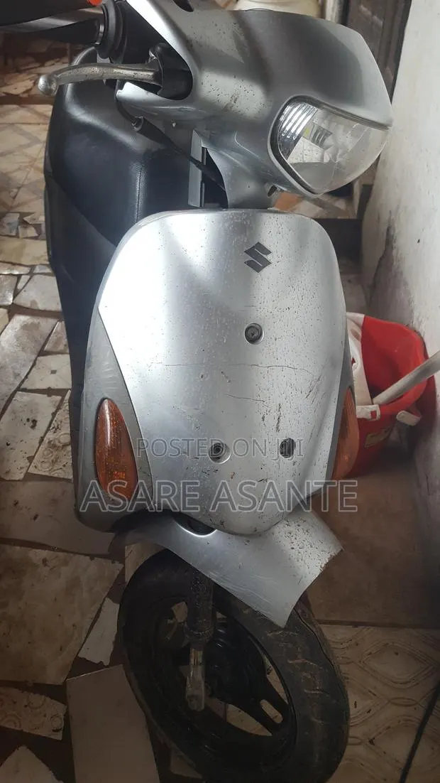 New Suzuki Sport 2024 Silver · Photo 1