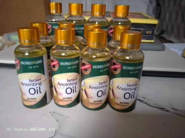 Myrrh Oils · Photo 1
