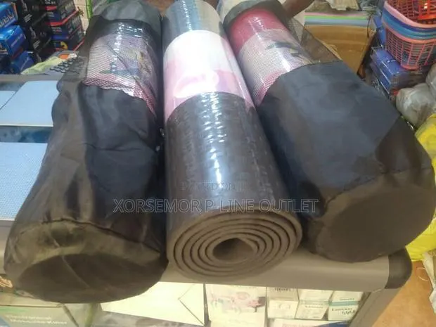 Yoga Mat at With Bag · Photo 1