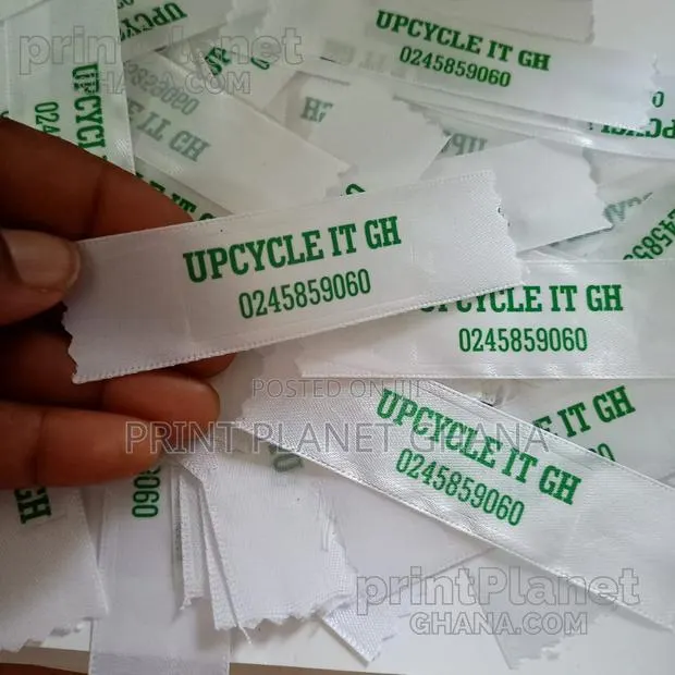 Satin Tags · Photo 1