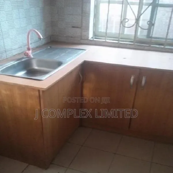 2bdrm Apartment in Trade Fair for rent · Photo 1