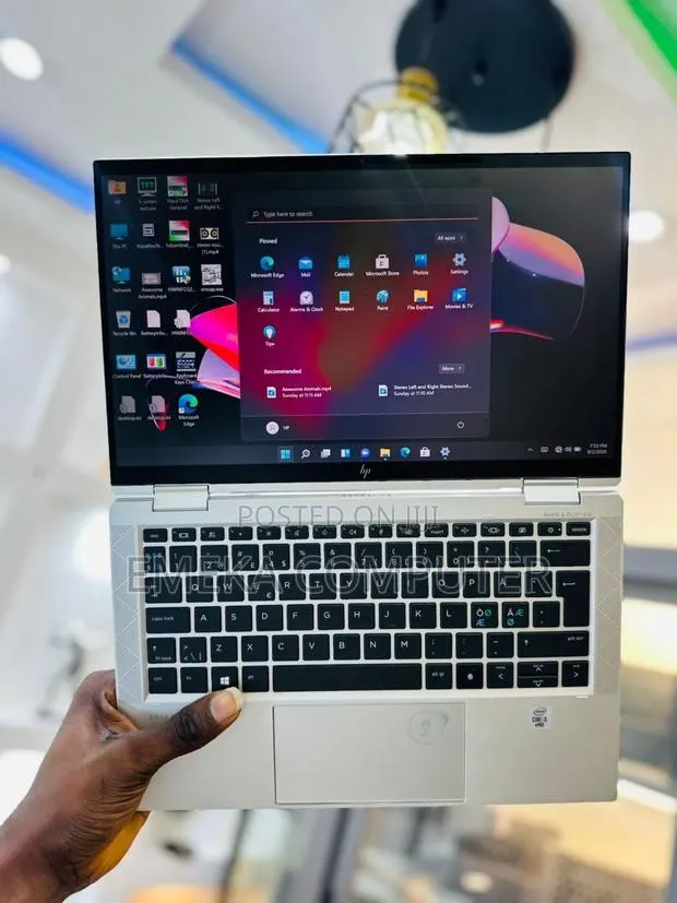 Laptop HP EliteBook x360 1040 G7 16GB Intel Core i5 SSD 256GB · Photo 1