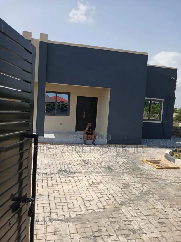 Mini Flat in Amasaman for sale · Photo 1