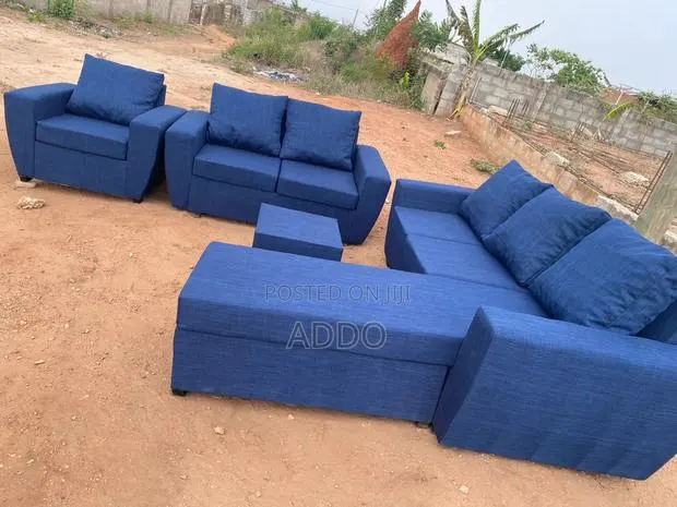 Complete Set of Sofa for Sale · Photo 1