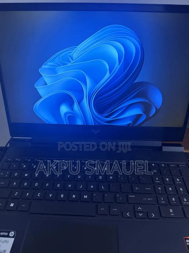 Laptop HP Victus 15 16GB AMD Ryzen 5 SSD 512GB · Photo 2