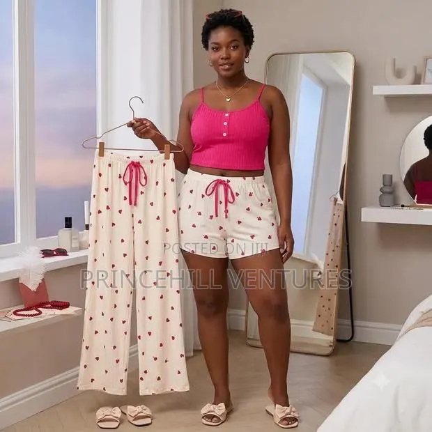 3-PCS Night Wear / Pyjamas Set · Photo 1