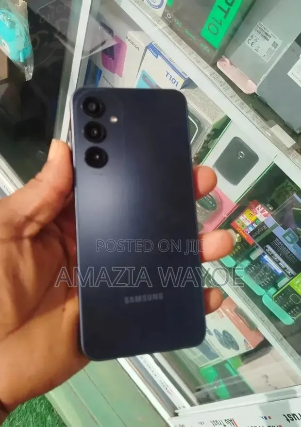 Samsung Galaxy A16 5G 128 GB Black · Photo 1