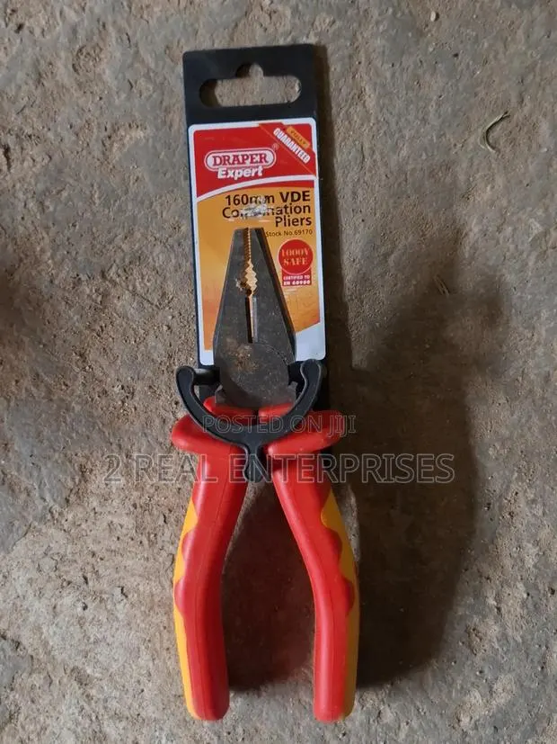 Draper Expert 160mm VDE Insulated Combination Pliers · Photo 1