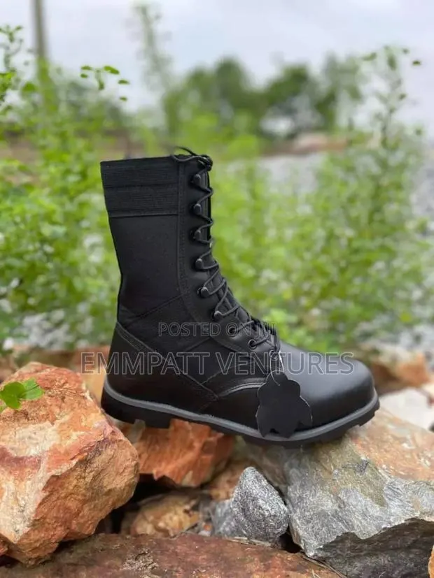 All Black Security Boot · Photo 1