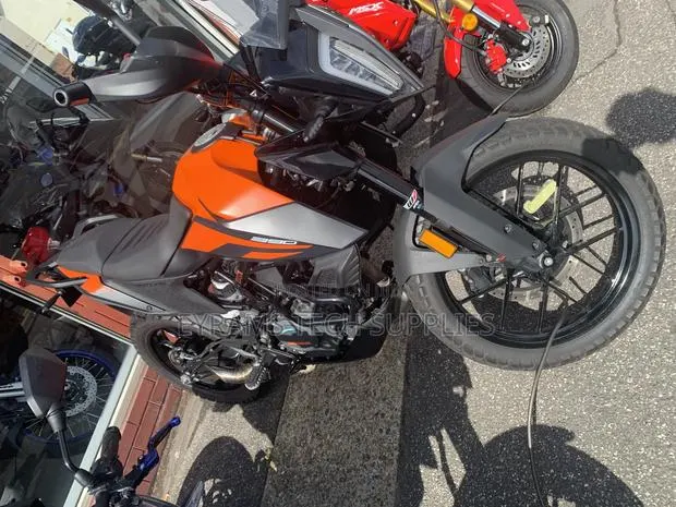 New KTM 2022 Black · Photo 1