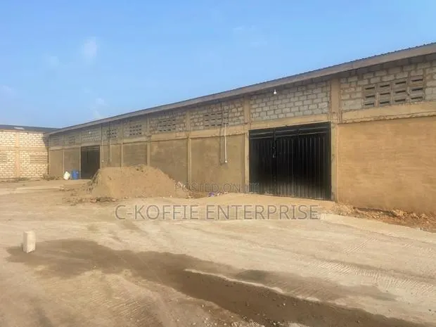 Newly Built 600 SQM Warehouse at Dansoman for Rent · Photo 1