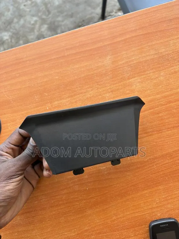 Honda CRV Radar Cover 2017 2018 2019 · Photo 1