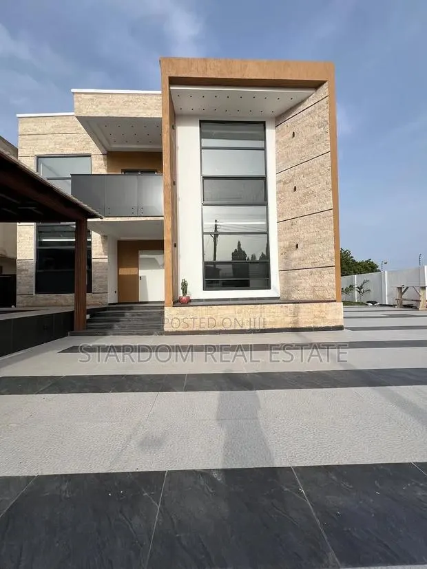 5bdrm Duplex in East Legon, Ability for sale · Photo 1