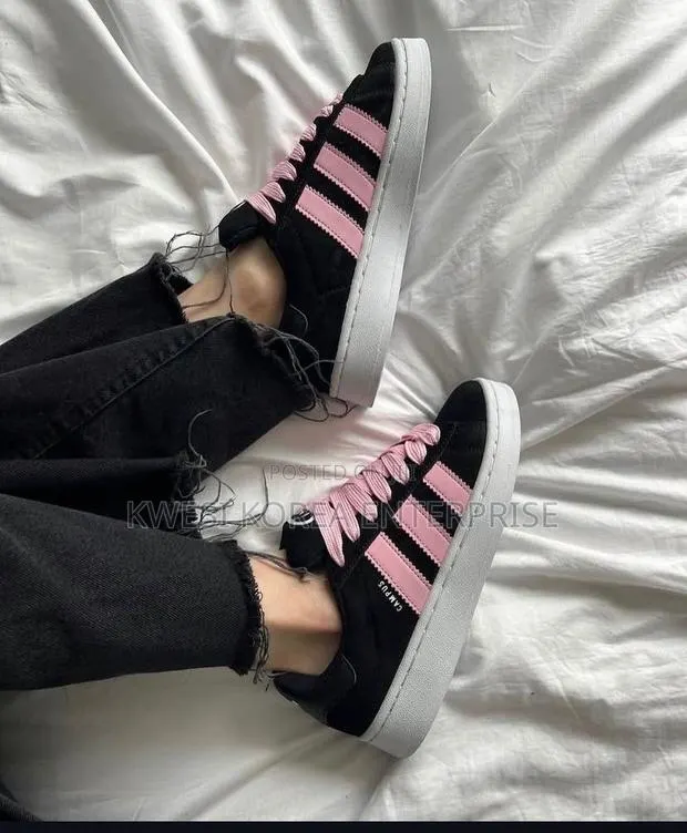 Campus Pink Color · Photo 1