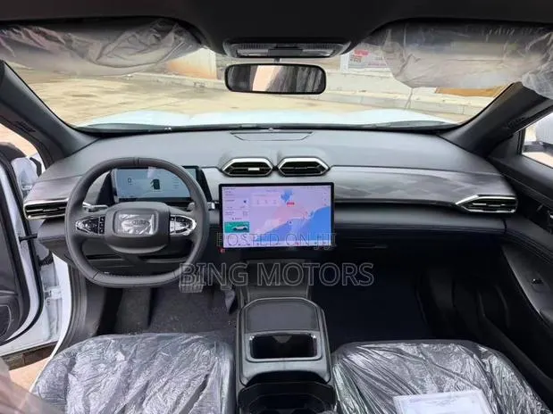 New Dongfeng Rich 7 2025 White · Photo 1
