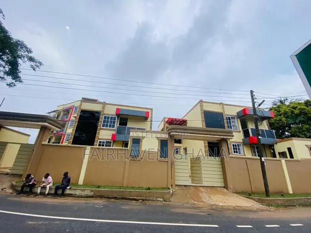 4bdrm House in Fairhaven Properties, Tesano for rent · Photo 1