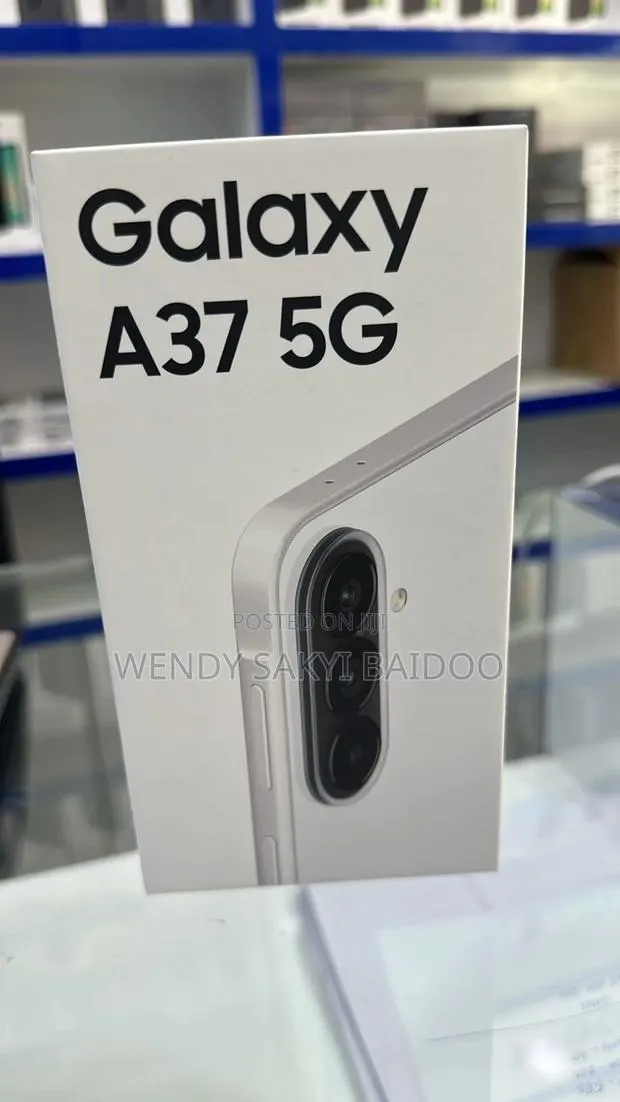 New Samsung Galaxy A37 256 GB White · Photo 1