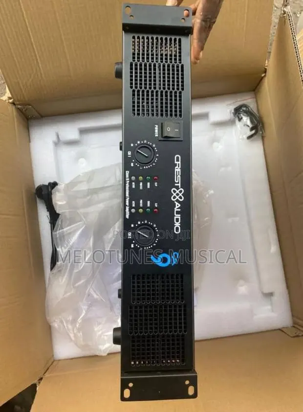 Crest Audio Ca9 Power Amplifier · Photo 1