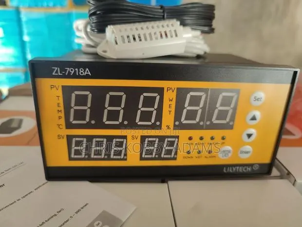 Original Incubator Controller · Photo 1